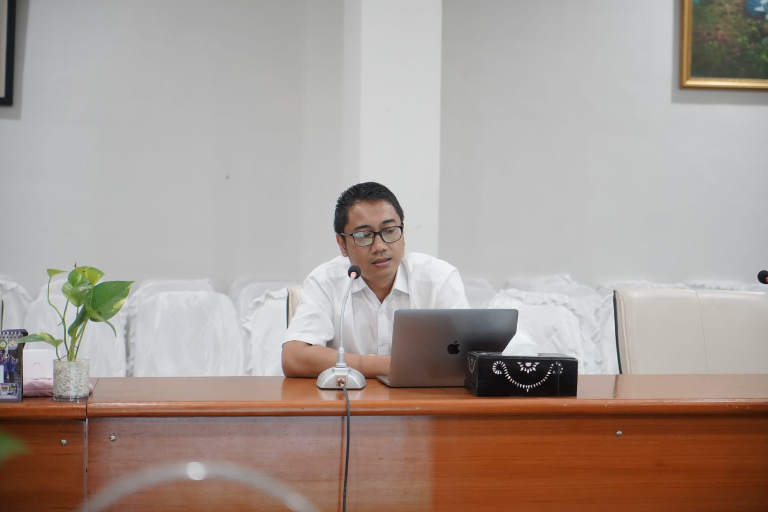 Adi Prayuda, Dosen di Fakultas Ekonomi dan Bisnis UNIZAR (Foto: Dok. Pribadi)